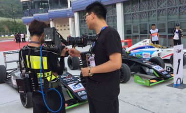 F1賽車現(xiàn)場攝像機(jī)視頻無線傳輸案例